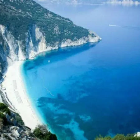 Dom wakacyjny Chrisevgeni With Elevator